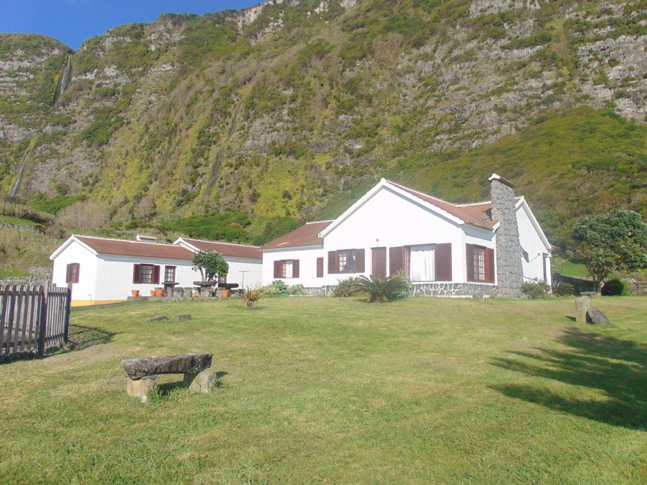 Casas Da Cascata Villa Lajes das Flores Buitenkant foto