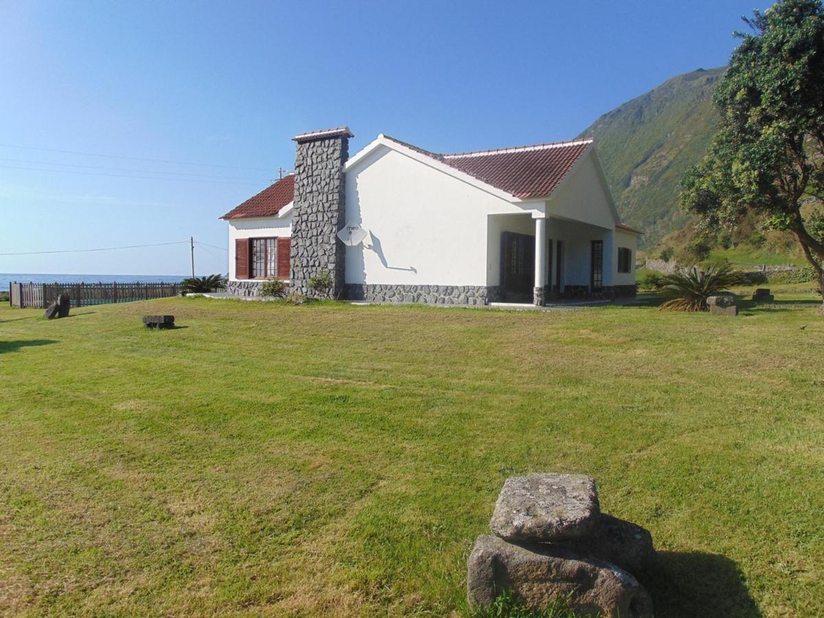 Casas Da Cascata Villa Lajes das Flores Buitenkant foto