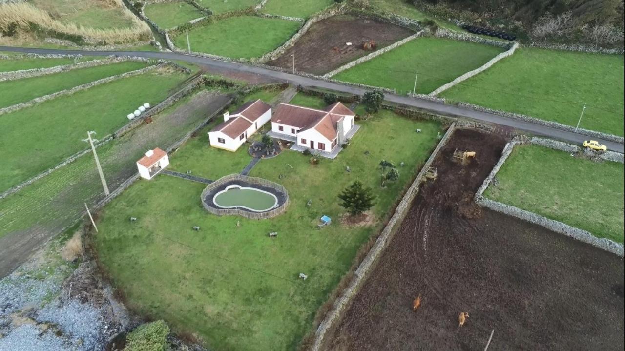 Casas Da Cascata Villa Lajes das Flores Buitenkant foto